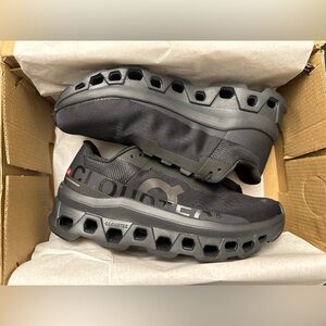 Oncloud Cloudmonster Woman Size 8 Black